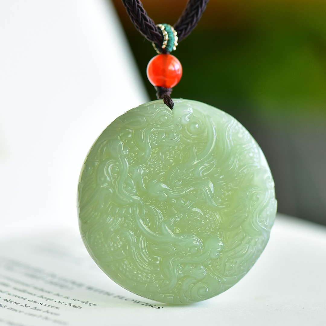 Collier avec pendentif Dragon  - Fine Jewelry & Watches Photos avis et prix