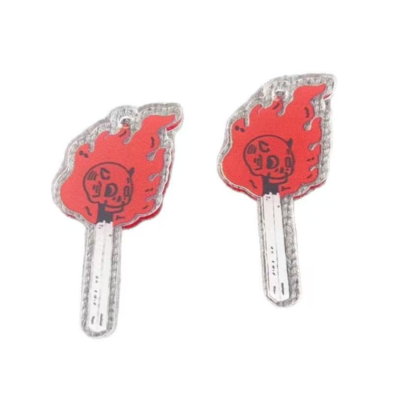 Pendentif tête de mort en acry - Drop Earrings avis et prix