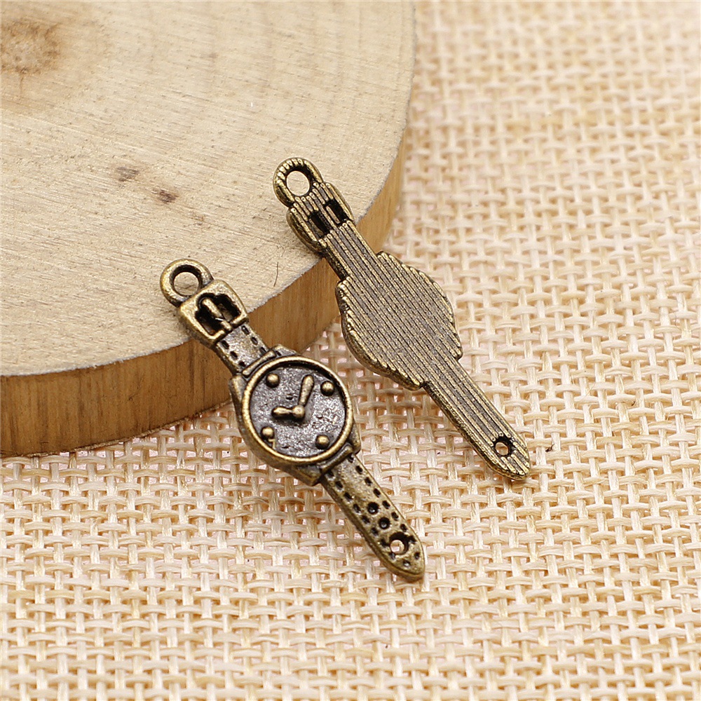 10 pièces de breloques de mont - Jewelry Watches Vintage avis et prix
