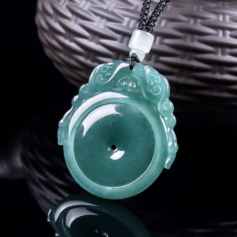 Pendentif Dragon en Jadeite Na - Jewelry & Watches Sp Z Oo Janów Lubelski avis et prix