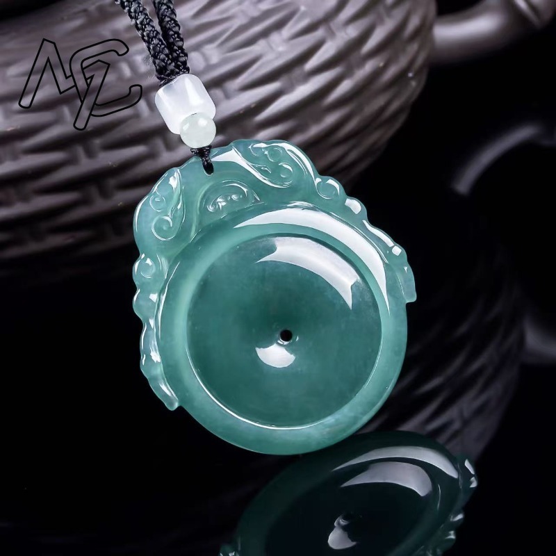 Pendentif Dragon en Jadeite Na - Jewelry & Watches Sp Z Oo Janów Lubelski avis et prix