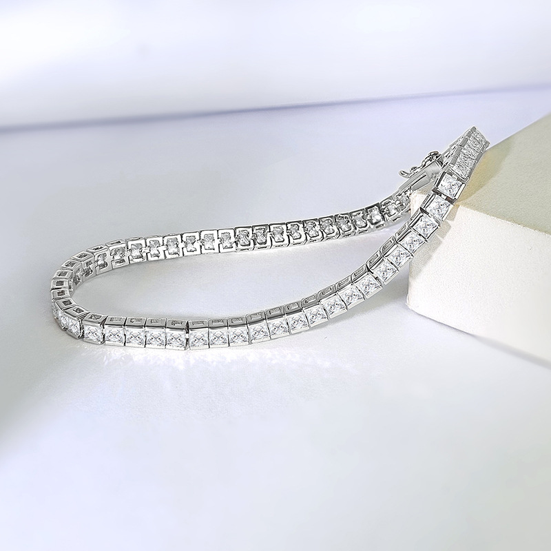Bracelet de Tennis de marque à - Tennis Bracelet Cubic avis et prix