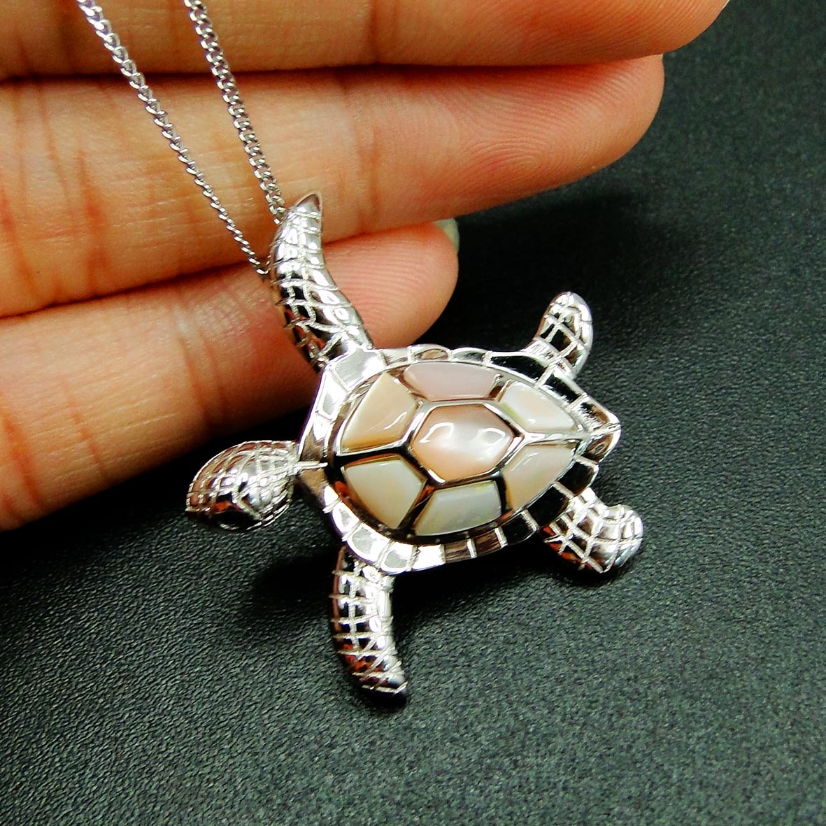 Collier pendentif vie marine p - Fine Jewelry & Watches Photos avis et prix
